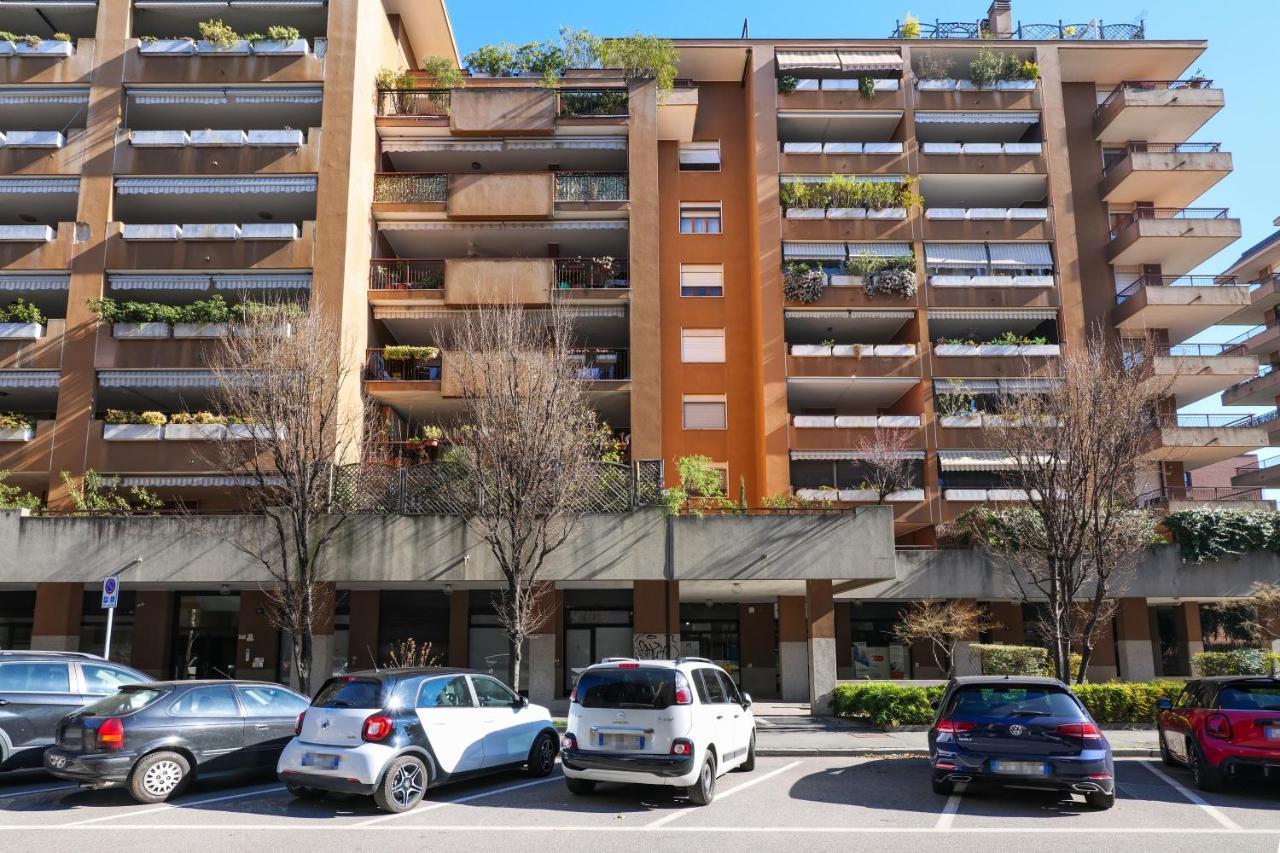 Ferienwohnung Primopiano - La Malfa Flats Mailand Exterior foto
